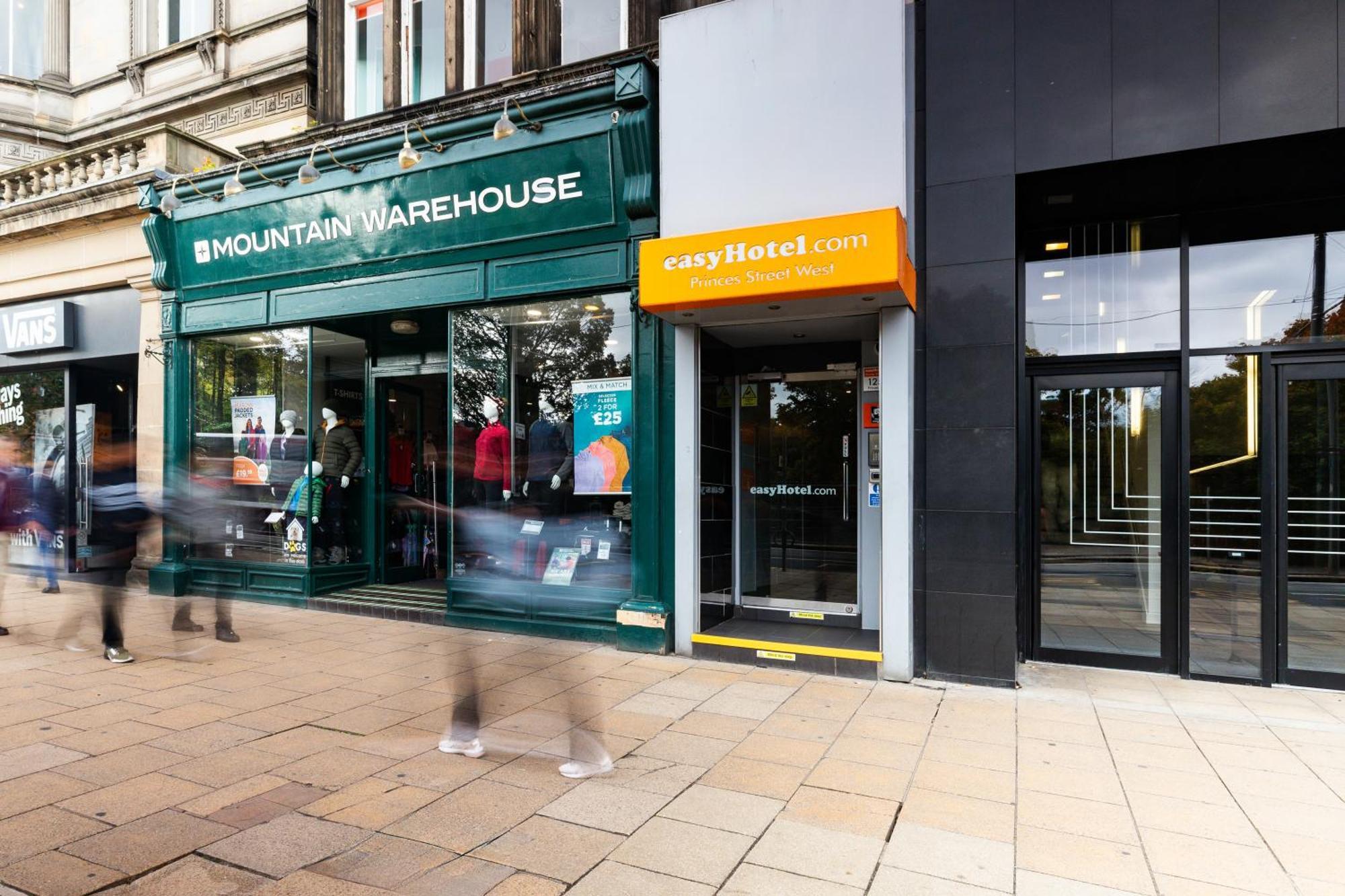 Easyhotel EDI Exteriér fotografie