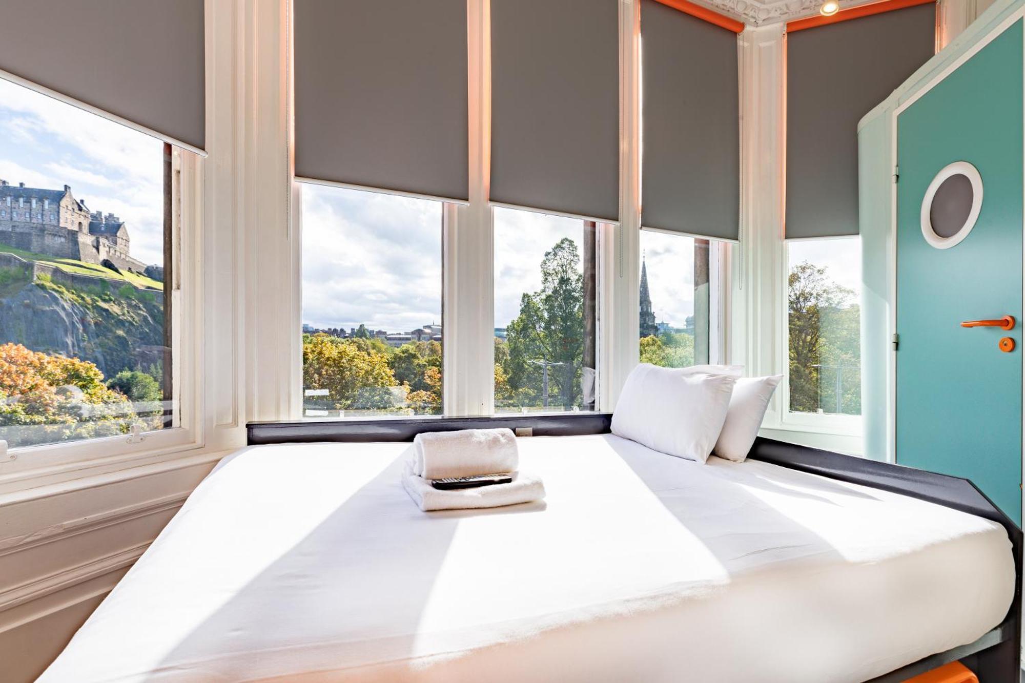 Easyhotel EDI Exteriér fotografie
